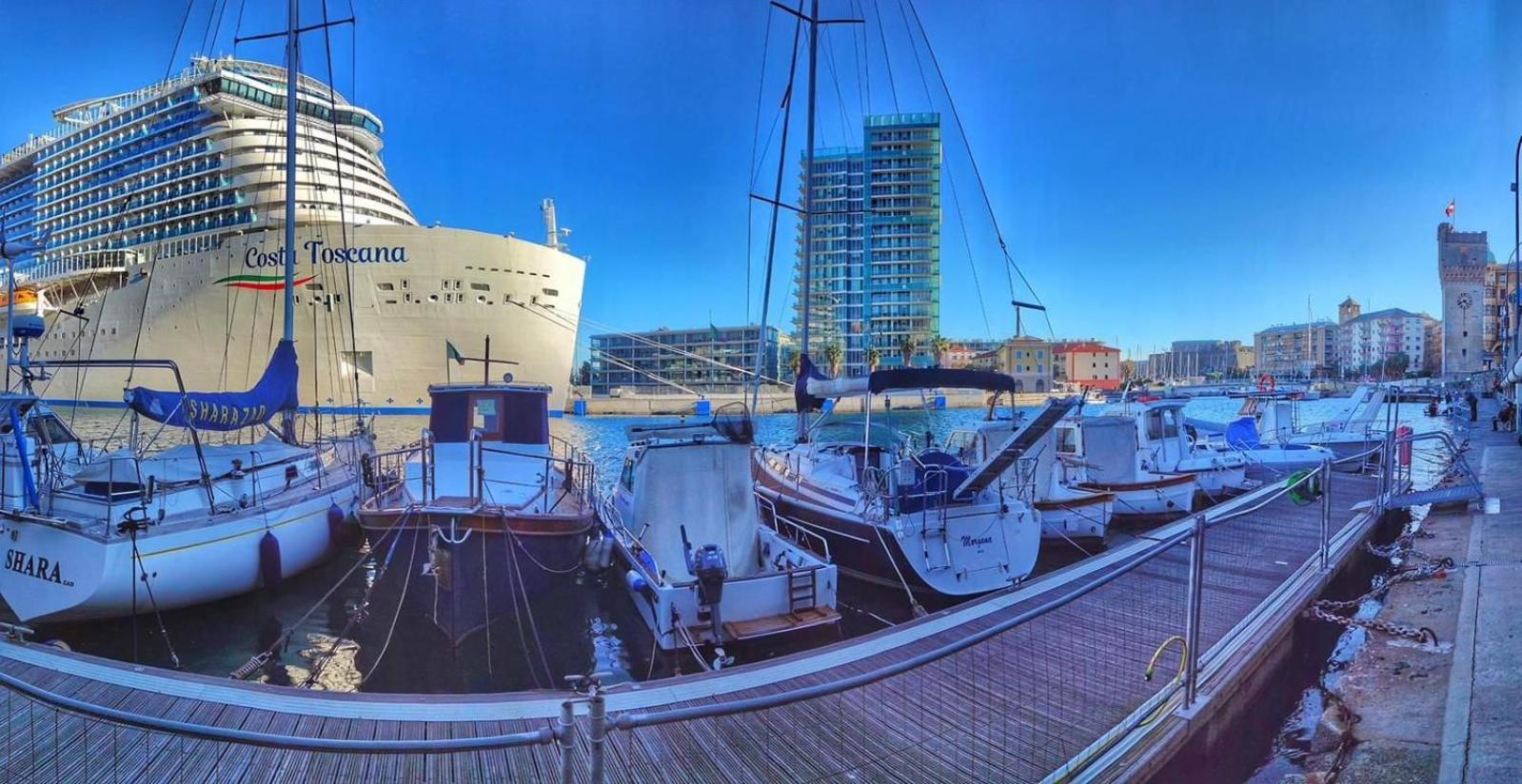 Ferienwohnung La Perla Di Ro Savona Exterior foto