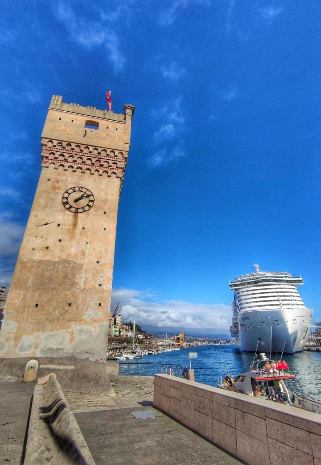 Ferienwohnung La Perla Di Ro Savona Exterior foto
