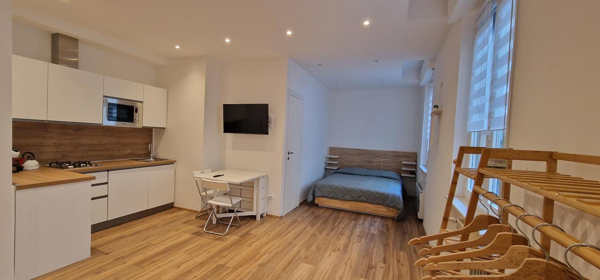 Ferienwohnung La Perla Di Ro Savona Exterior foto