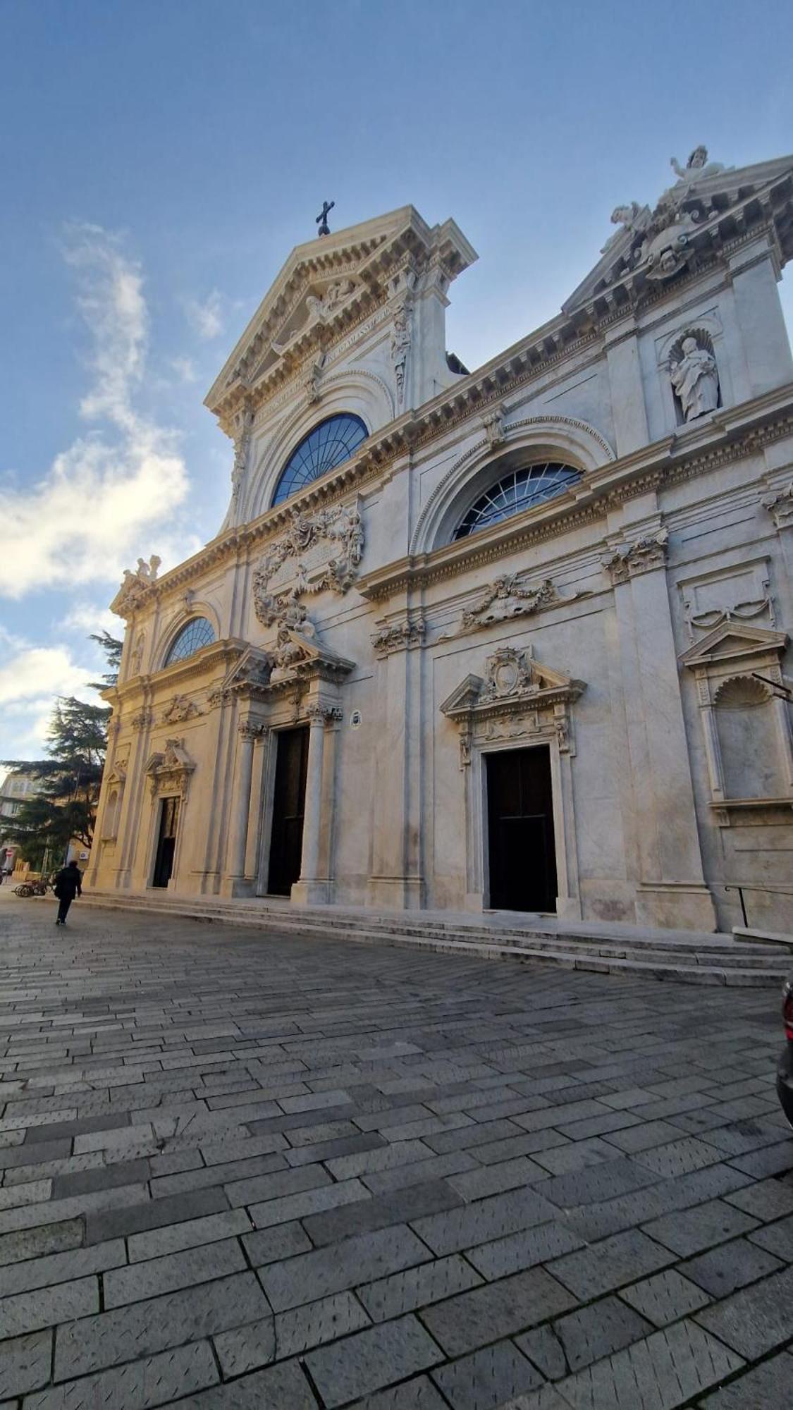 Ferienwohnung La Perla Di Ro Savona Exterior foto